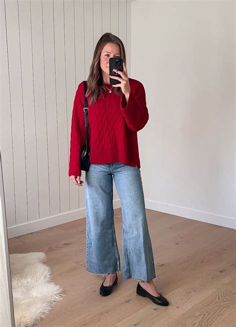 How To Style Wide Leg Jeans In 2024 And Chic Outfits To Try Wide Leg