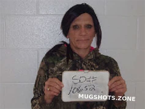 LORRAINE VANESSA MARIE 01 12 2023 Lavaca County Mugshots Zone