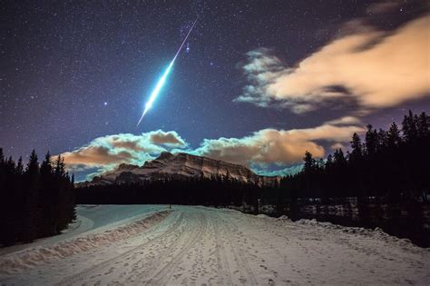 Beautiful Shooting Star Pics