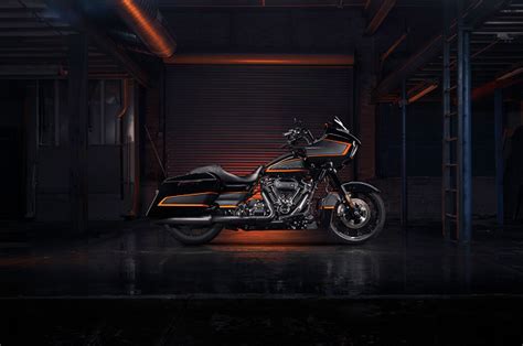 Harley Davidson Presenta Apex Factory Custom Paint Bestmotori It