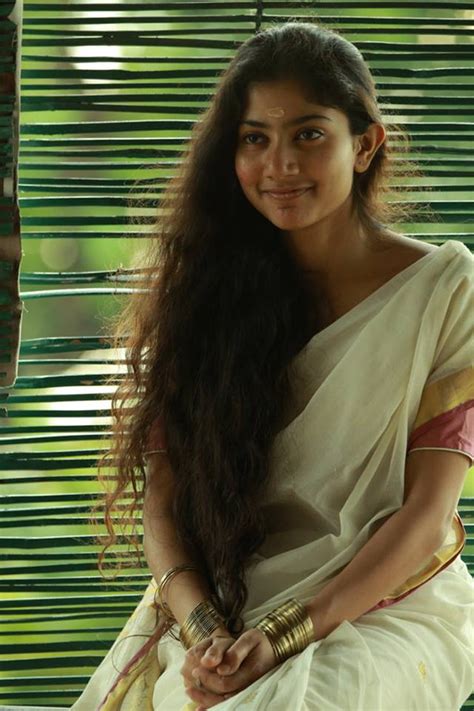 Sai Pallavi Latest Telugu Actress Photos (7)