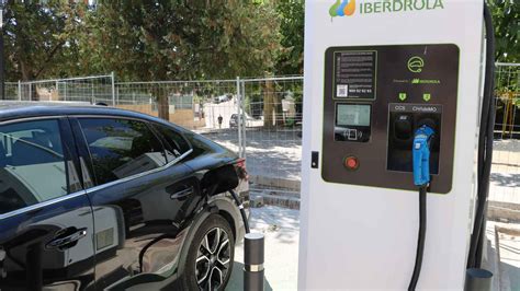 Iberdrola Endesa X Way Repsol Tesla Qui N Tiene M S Cargadores De