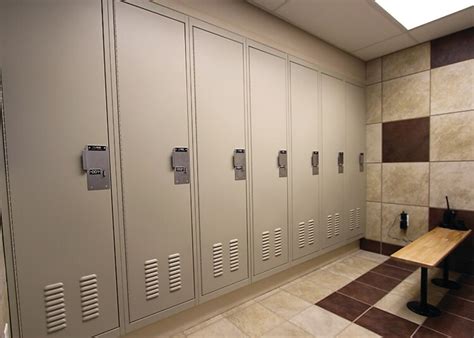 Personal Storage Lockers: Custom Locker Shelf | Patterson Pope