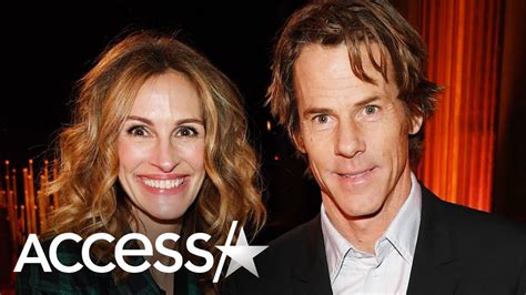 Julia Roberts Shares Rare Photo Kissing Husband Danny Moder Gentnews