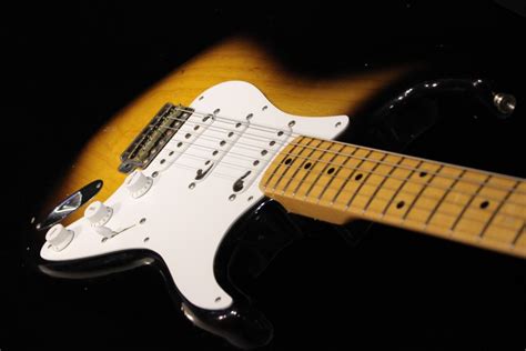 Fender Custom 1955 Buddy Holly Masterbuilt Stratocaster Relic 2-Color ...