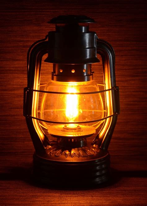 Lumans Lampe Tempete 1 Royalux Vendu