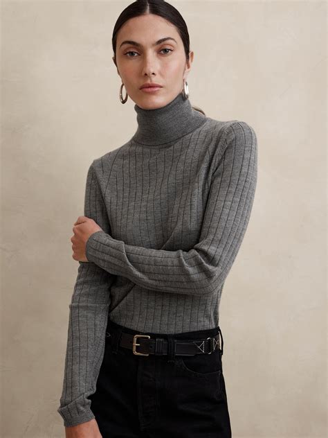 Nezha Merino Turtleneck Sweater Banana Republic