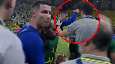 La fuerte reacción de Cristiano Ronaldo con un ayudante del DT rival