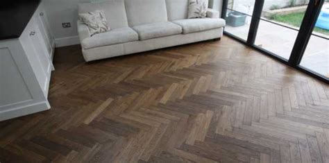 The Ultimate Style Guide Of Herringbone Flooring Tat Hit