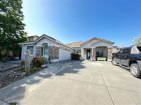 Suisun City, CA Big Homes for Sale - RocketHomes