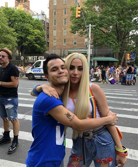 Lady Gaga Regina Del Gay Pride Di New York VIDEO E FOTO Archivio Biccy It