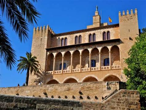 Palma De Mallorca Zwiedzanie Starego Miasta Z Przewodnikiem GetYourGuide