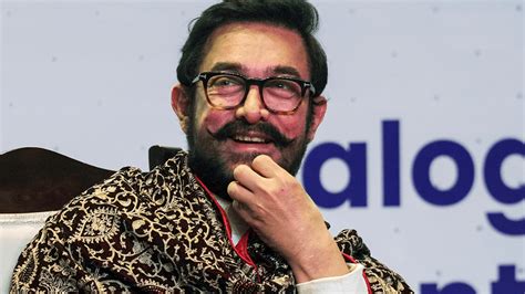 aamir khan net worth  bollywoods richest stars