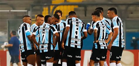 Quais os 15 campeões brasileiros que já foram rebaixados