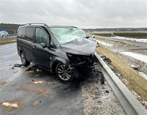 Koszmarny wypadek na S5 Kierowca jechał pod prąd nie żyje m in 4