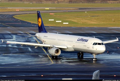 D Aidm Lufthansa Airbus A Photo By Christian Schuermann Id