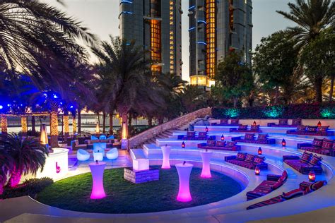 Discover The Best Sundowner Spots In Abu Dhabi This Winter