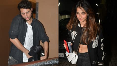 Pics Ibrahim Ali Khan Holds Rumoured Girlfriend Palak Tiwaris Jacket After Movie Night India