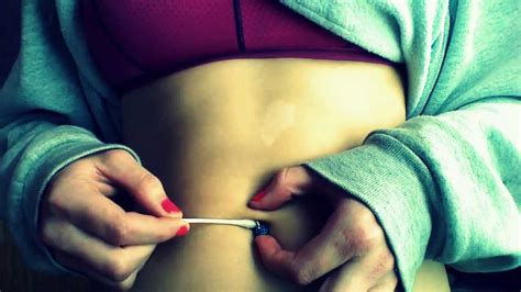 How To Clean Your Belly Button Peircing Youtube