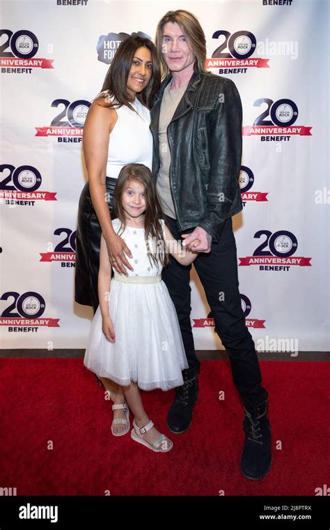 John Rzeznik (R), wife Meliana Gallo and daugher Liliana Carella Rzeznik attend the 20th ...