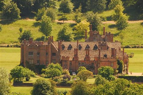 Compton Wynyates House By Rupert Parsons Via Flickr Compton Wynyates