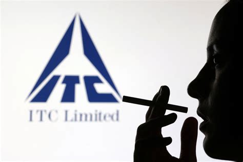 India S ITC Settles Higher As BAT S 2 Bln Share Sale Sails Through