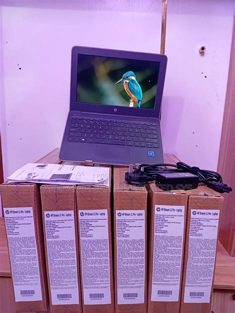 New Laptop HP Stream 11-Ah110hr 4GB Intel Celeron SSD 60GB in Ikeja