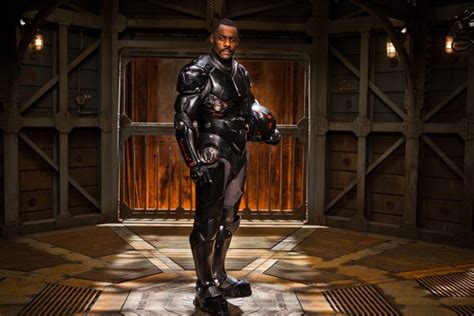 The Idris Elba Workout: Pacific Rim Edition