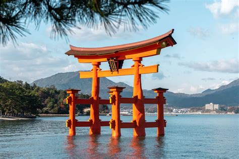 How To Do A Day Trip From Osaka To Miyajima Itsukushima And Hiroshima