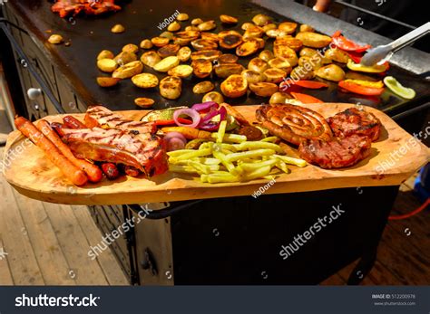 Street Food Grilled Stock Photo 512200978 : Shutterstock