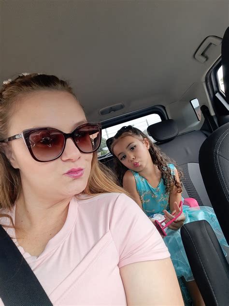 Pâmela Rios (@pameladaielerios) • Instagram photos and videos