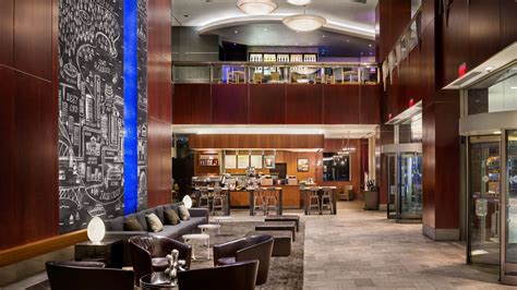 Downtown Vancouver Hotel Rooms & Suites | Hyatt Regency Vancouver