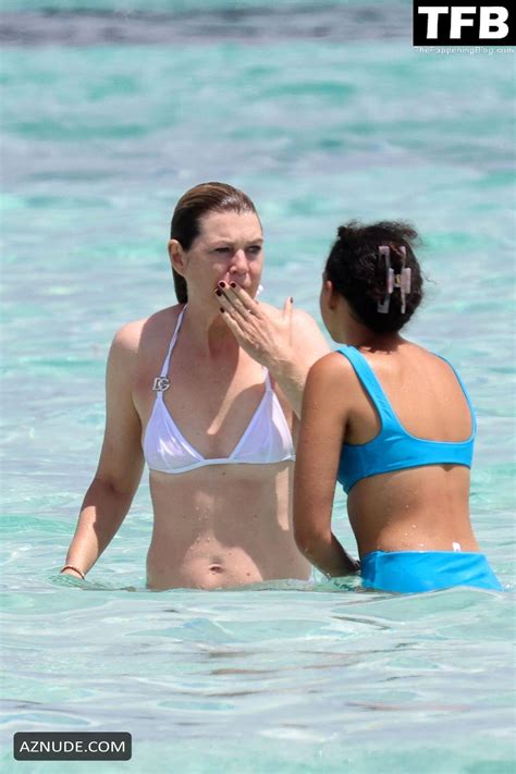 Ellen Pompeo Sexy Seen Flashing Her Nude Tits At The Beach In Sardinia AZNude