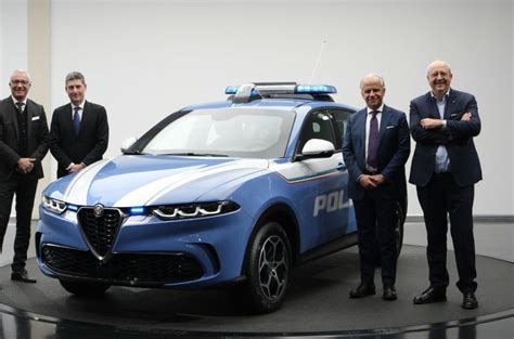 Alfa Romeo Tonale La Nuova Pantera Della Polizia She Motori I Motori