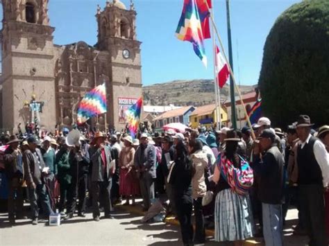 Puno Se Encadenan Por Inacción Ante Contaminación Del Río Coata Rpp Noticias