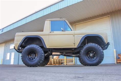 1970 Ford Early Bronco - Lifted Half Cab 4x4 "Desert Storm" - Classic Ford Bronco 1970 for sale