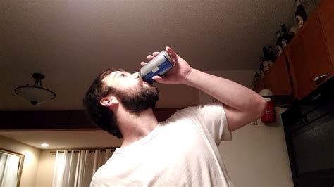 How To Chug A Beer Fast Youtube