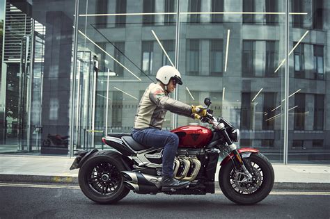 A Week In London With Triumph Motorcycles Bobber And Rocket 3 Brummell