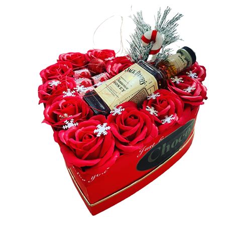 Cutie Cadou Chocobox Tip Inima Include Jack Honey 200 Ml Praline Mon Cherry Si Trandafiri