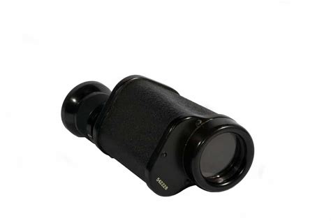 How Do Monoculars Work Mono Optics