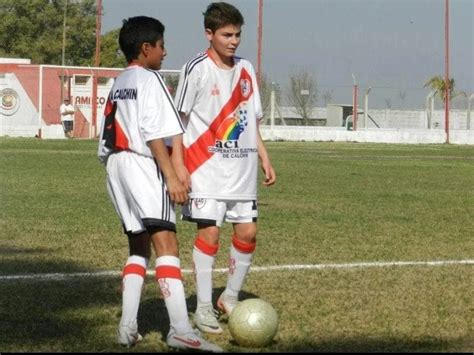 Le Pasaba La Pelota Como Enzo Fernández Y Gritaban Juntos Los Goles De