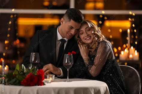 foto de lovely couple  romantic dinner  valentines day