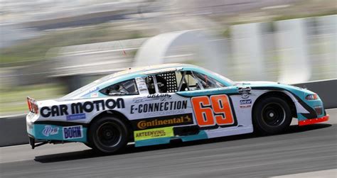 GERMÁN QUIROGA CERCA DEL PODIO DE LA QUERÉTARO 140 NASCAR Mexico Series