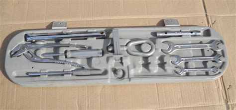 Bmw E36 Heyco Tools Trunk Tool Kit Set 1990 1994 Part 71111180772