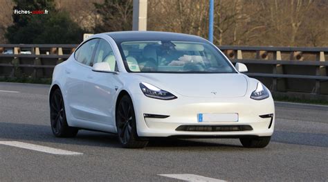 Avis Tesla Model 3 Propulsion electrique 325 ch Véhicule standard range