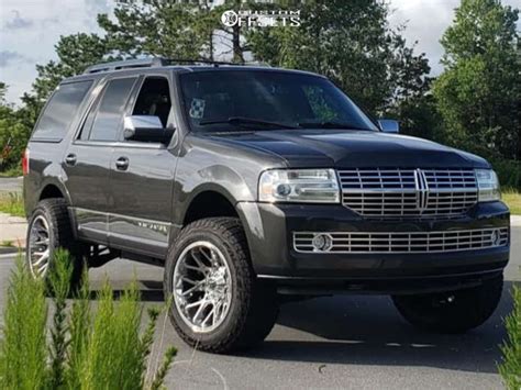 Custom 2007 Lincoln Navigator L