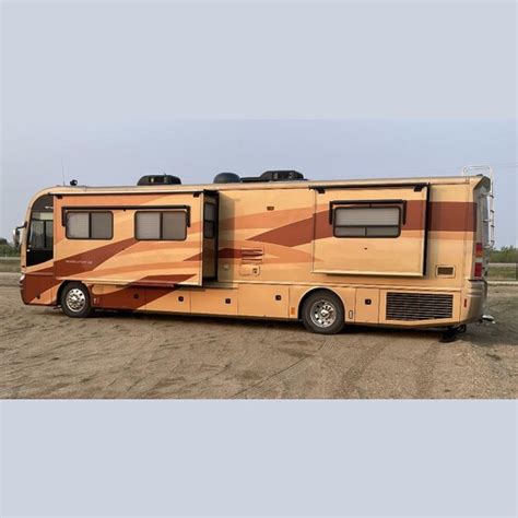 2007 Fleetwood Revolution Le Motorhome