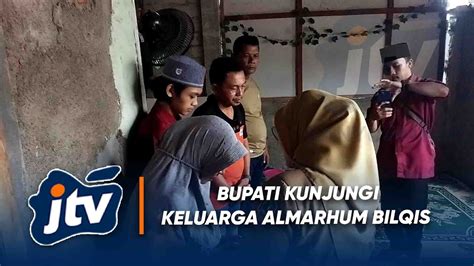 Bupati Ipuk Fiestiandani Kunjungi Keluarga Almarhum Bintang Bilqis