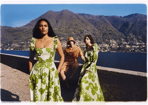 Женская одежда премиум и люкс сегмента от ведущих мировых брендов