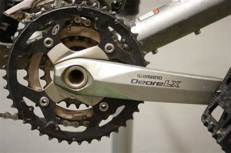 Shimano Deore LX Hollowtech II photo || SINGLETRACKS.COM